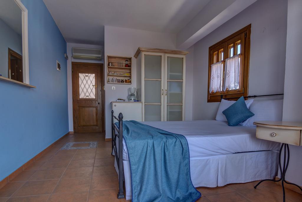 Hotel Niriides Amolianí Exteriér fotografie
