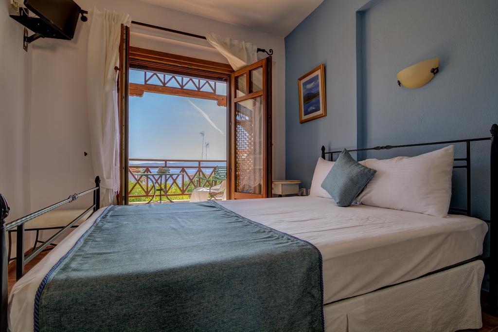 Hotel Niriides Amolianí Exteriér fotografie