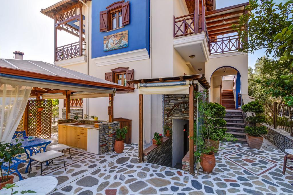 Hotel Niriides Amolianí Exteriér fotografie