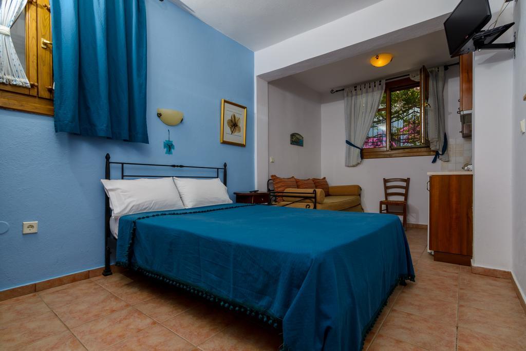 Hotel Niriides Amolianí Exteriér fotografie